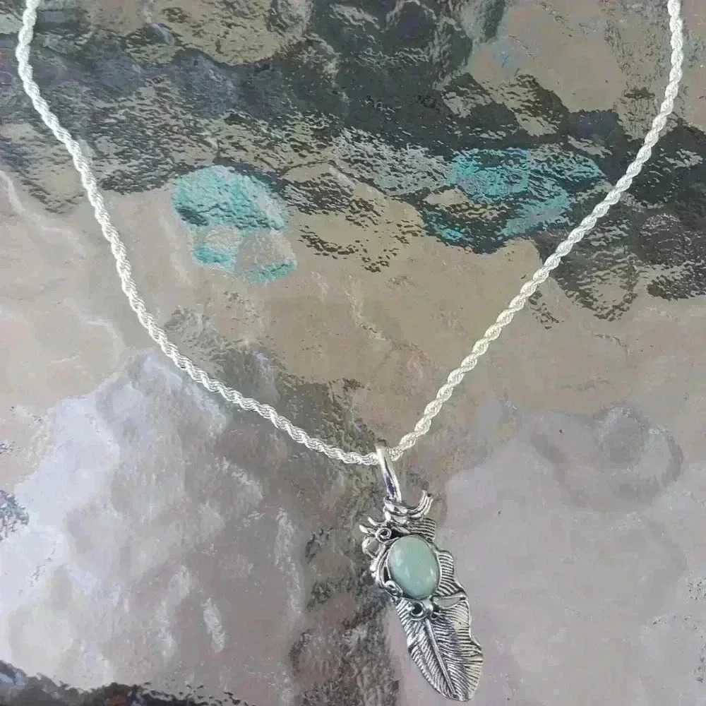 Feather on Rope Chain Necklace - Picture 2 of 3